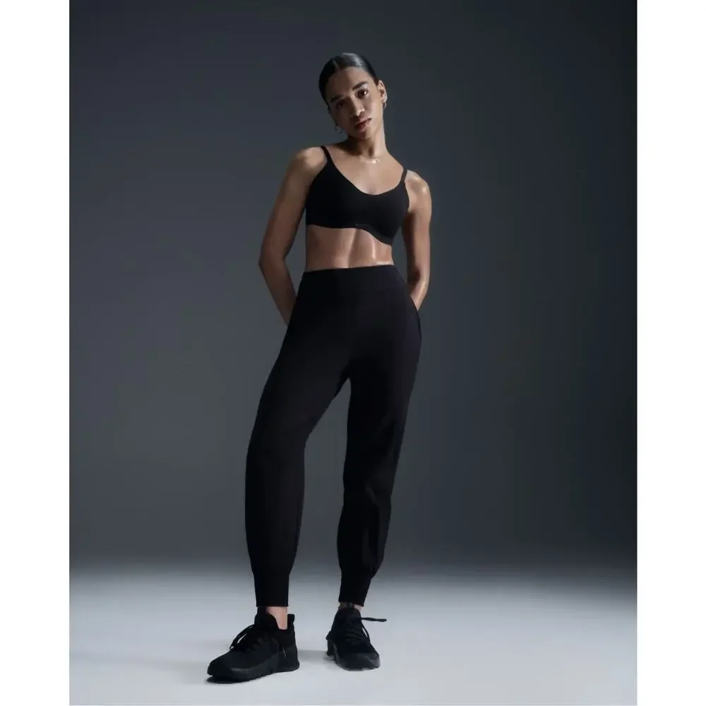 Nike Dri-FIT Bliss 7/8 Joggers Women’s Size M Black Mid-Rise DV9453-010 NWT